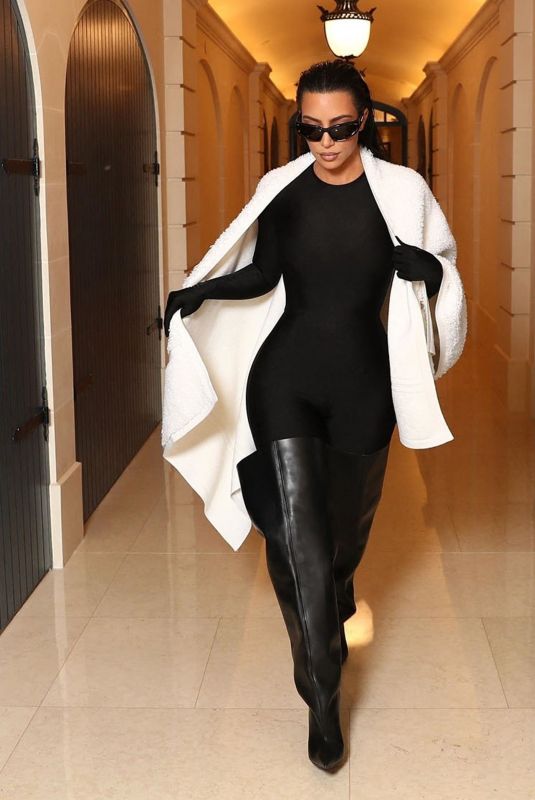 KIM KARDASIAN at Ritz Hotel in Paris 03/06/2022