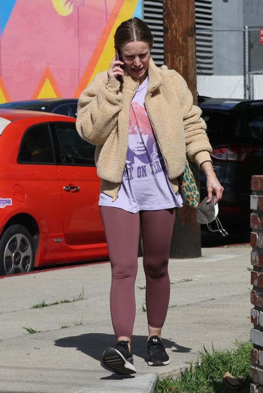 KRISTEN BELL Out and About in Los Angeles 03/21/2022