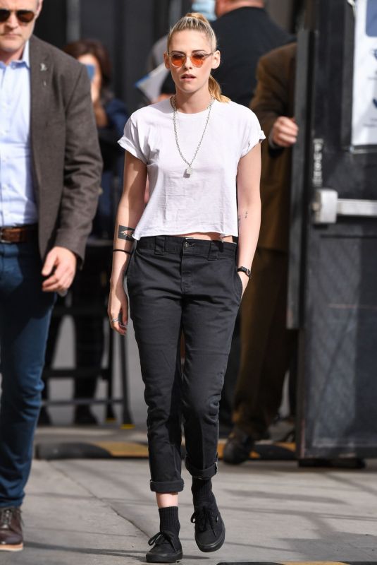 KRISTEN STEWART Arrives at Jimmy Kimmel Live Studios 03/15/2022