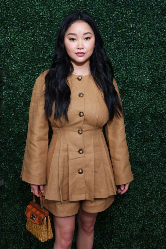 LANA CONDOR at Veronica Beard Spring 2022 Runway Show in Palm Beach 03/01/2022 