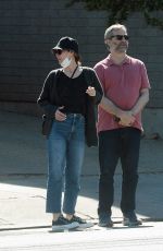 LESLIE MANN and Judd Apatow Out in Los Angeles 03/09/2022