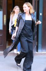 LESLIE MANN Leaves Her Hotel in New York 03/21/2022