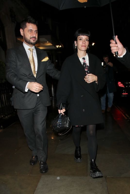 LILY ALLEN Leaves Scott