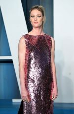 MACKENZIE DAVIS at 2022 Vanity Fair Oscar Party in Beverly Hills 03/27/2022