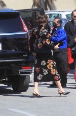MAGGIE GYLLENHAAL and Sarsgaard Arrives at 2022 Independent Spirit Awards in Santa Monica 03/06/2022