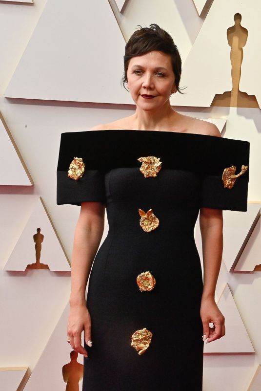 MAGGIE GYLLENHAAL at 94th Annual Academy Awards at Dolby Theatre in Los Angeles 03/27/2022