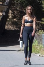 MALIA and SAHSA OBAMA Out Hikinig in Los Angeles 03/16/2022