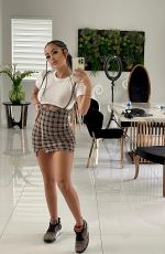 MALU TREVEJO - Instagram Photos 03/17/2022