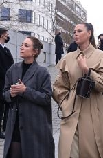 MARIA SHARAPOVA Arrives at Chloe Fashion Show in Paris 03/03/2022