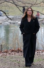 MARISK HARGITAY on the Set of Law and Order: SVU in Central Park in New York 03/11/2022