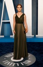 NATALIE PORTMAN at 2022 Vanity Fair Oscar Party in Beverly Hills 03/27/2022