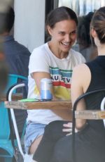 NATALIE PORTMAN Out for Lunch with a Friend in Los Feliz 03/01/2022