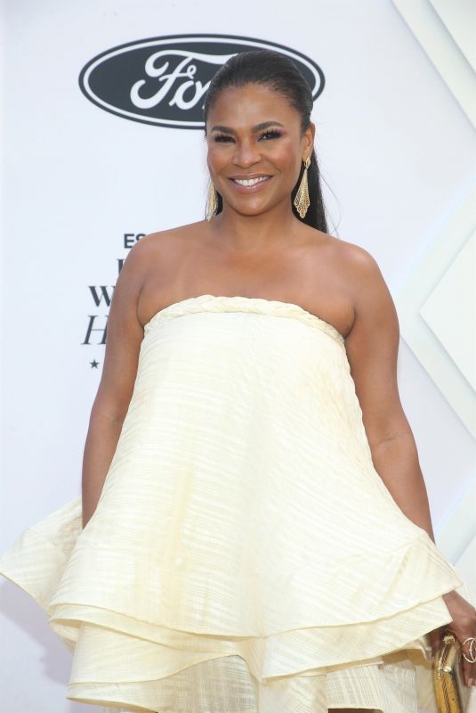 NIA LONG at 15th Annual Essence Black Women in Hollywood Awards 03/24/2022
