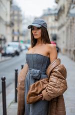 OLIVIA CULPO Out and About in Paris 03/04/2022