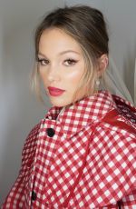 OLIVIA HOLT - Instagram Photo and Video 03/20/2022
