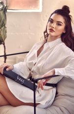 PARIS BERELC - Instagram Photos and Video 03/09/2022