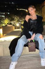 PIA MIA PEREZ - Instagram Photos and Video 03/15/2022