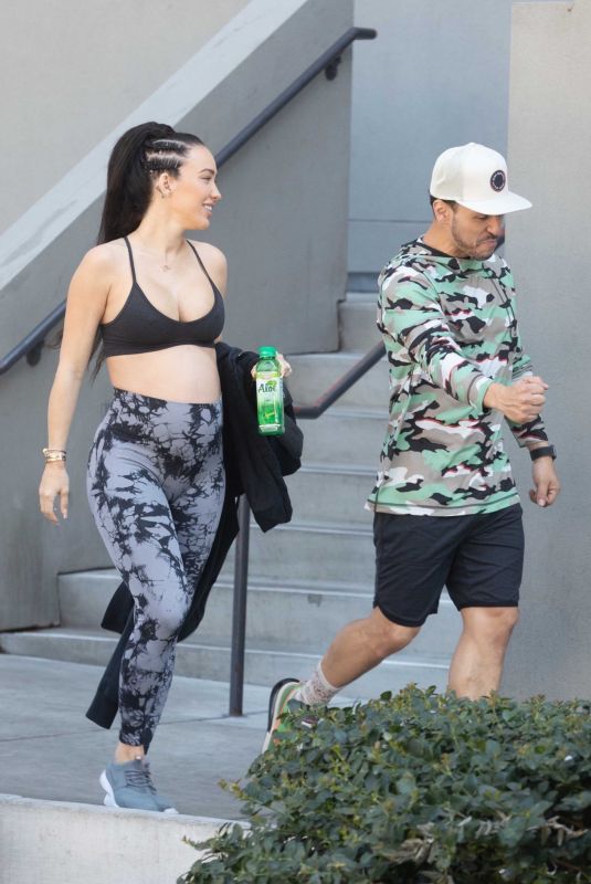 Pregnant BRE TIESI and Mario Guevara Leaves Phlexx Gym in Los Angeles 03/06/2022