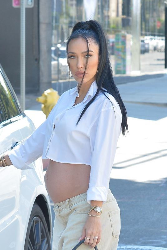 Pregnant BREANA TIESI Out for Lunch at The Henry Restaurant in Hollywoood 03/29/2022