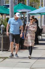 Pregnant KATHERINE SCHWARZENEGGER and Chris Pratt Out in Pacific Palisades 03/11/2022