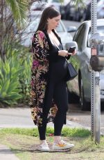 Pregnant LAUREN PARSEKIAN Out for Lunch in Los Feliz 03/04/2022