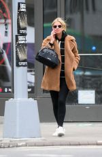 Pregnant NICKY HILTN Out in New York 03/29/2022