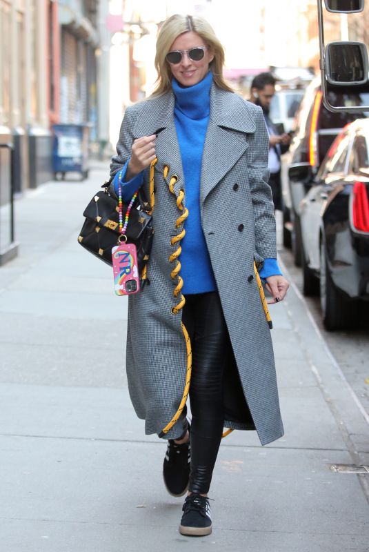 Pregnant NICKY HILTON Out in New York 03/11/2022