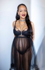 Pregnant RIHANNA at Dior Womenswear Fall/Winter 22/23 Show at Paris Fashion Week 03/01/2022