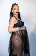 Pregnant RIHANNA at Dior Womenswear Fall/Winter 22/23 Show at Paris Fashion Week 03/01/2022