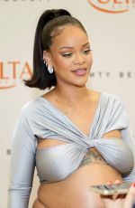 Pregnant RIHANNA Celebrates Launch of Fenty Beauty at Ulta Beauty 03/12/2022