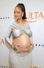 Pregnant RIHANNA Celebrates Launch of Fenty Beauty at Ulta Beauty 03/12/2022