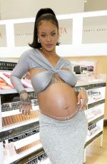 Pregnant RIHANNA Celebrates Launch of Fenty Beauty at Ulta Beauty 03/12/2022