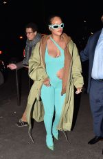 Pregnant RIHANNA Out for Dinner at Caviar Kaspia in Paris 03/04/2022