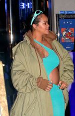 Pregnant RIHANNA Out for Dinner at Caviar Kaspia in Paris 03/04/2022