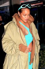 Pregnant RIHANNA Out for Dinner at Caviar Kaspia in Paris 03/04/2022
