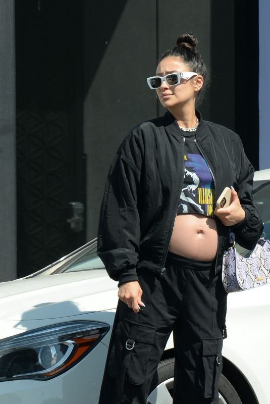 Pregnant SAHY MITCHELL Out in Los Angeles 03/26/2022