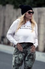 Pregnant SHANNA MOAKLER Out in Los Angeles 03/03/2022