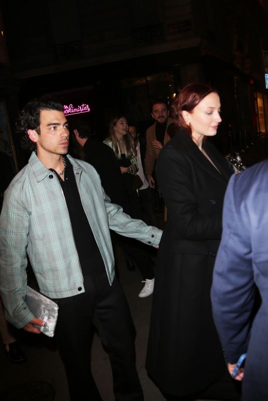 Pregnant SOPHIE TURNER and Joe Jonas Arrives at La Perouse in Paris 03/05/2022