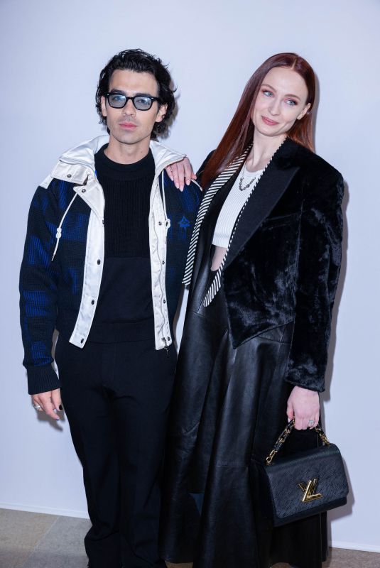 Pregnant SOPHIE TURNER and Joe Jonas at Louis Vuitton Show at Paris Fashion Week 03/07/2022