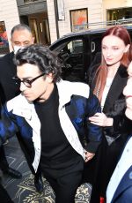 Pregnant SOPHIE TURNER and joe Jonas Out for Lunch in Paris 03/07/2022