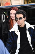 Pregnant SOPHIE TURNER and joe Jonas Out for Lunch in Paris 03/07/2022