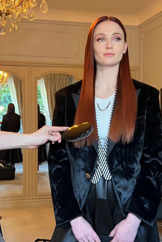 Pregnant SOPHIE TURNER Get Ready for Louis Vuitton Show for Vogue Magazine, March 2022