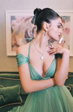 RACHEL ZEGLER - 27th Critics Choice Awards Photoshot 03/13/2022