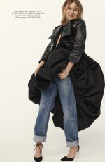 RENEE ZELLWGER in Harper