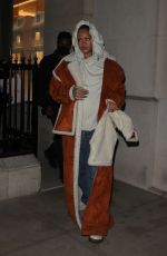 RIHANNA Shopping at Baby Dior on Avenue Montaigne in Paris 03/05/2022