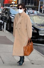 SANDRA OH Arrivves at Good Morning America in New York 03/10/2022