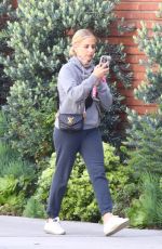 SARAH MICHELLE GELLAR Out for Breakfast in Santa Monica 03/04/2022