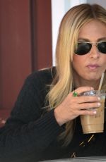 SARAH MICHELLE GELLAR Out for Coffee in Brentwood 03/17/2022