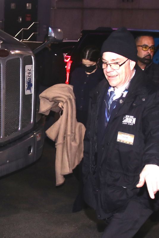 SELENA GOMEZ Arrives at Dua Lipa Show in New York 03/01/2022