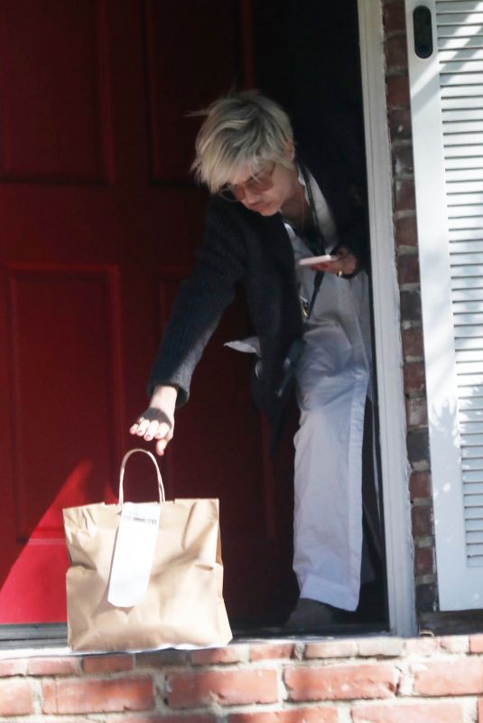 SELMA BLAIR Gets Breakfast Delivered to Her House in Los Angeles 03/12/2022